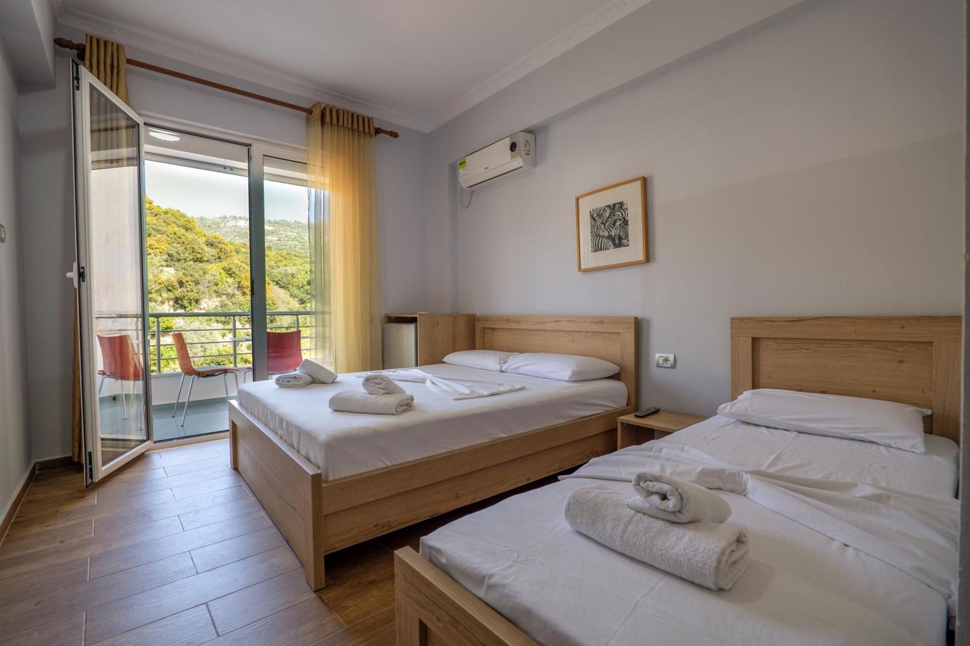 הימארה Hotel Billy מראה חיצוני תמונה
