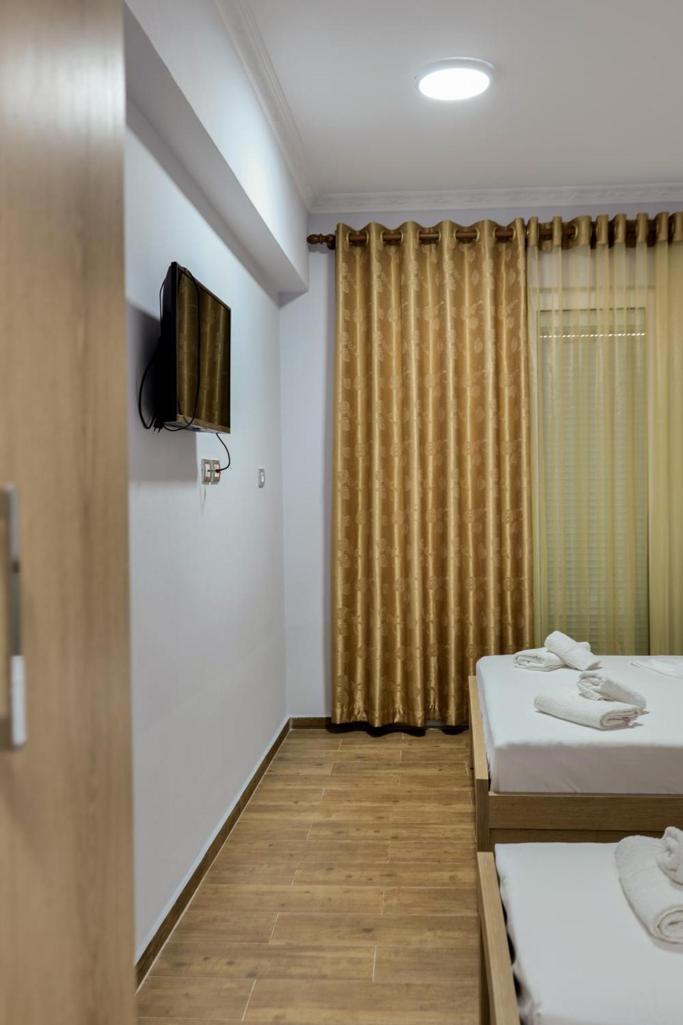 הימארה Hotel Billy מראה חיצוני תמונה